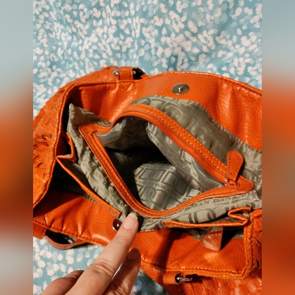 Dana Buchman Boho Faux Leather Woven Orange Purse - Picture 10 of 16